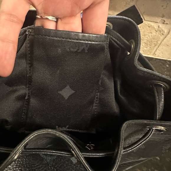 MCM Visetos Black Leather Bucket Bag, Adjustable Crossbody Strap - Picture 14 of 15